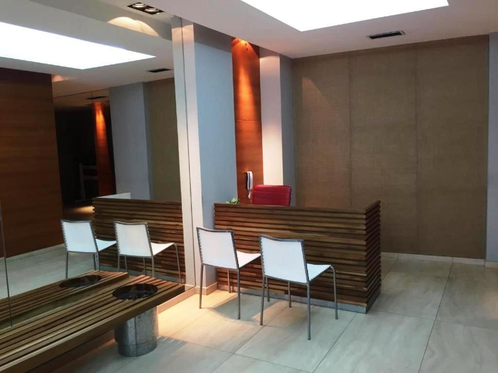 Modern Studio In Heart Of Recoleta With Pool, Grill And Laundry - Buenos Aires — Photos 3